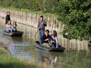 Appartement 3 étoiles à Saint Jean de Monts, 5 pers, parking, face mer - FR-1-323-413