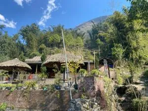 Sue Pa Family Trekking Homestay - Sa Pả