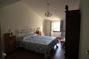 5 Lands Stone Cottage