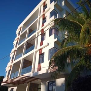 Kensington Square Luxury Apartment - 4hvězdičkové hotely ve městě Flic-en-Flac