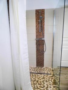 Appartements Gite de France a Lissac sur Couze 3 epis - Gite de France 8 personnes 554 : photos des chambres