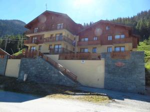 Chalet Arrondaz - 3 Pièces pour 8 Personnes MAE-8744