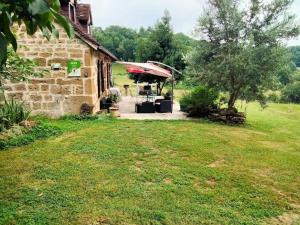 Appartements Gite de France a Saillac 3 epis - Gite de France 4 personnes 444 : photos des chambres