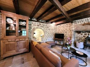 Gîte de France Les 7 sources 3 épis - Gîte de France 8 personnes MAE-8954