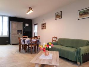 Gîte de France Gîte vallée de la sourdoire 3 épis - Gîte de France 6 personnes MAE-9184