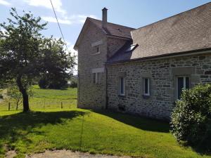 Gîte de France Chas lo fustier 3 épis - Gîte de France 4 personnes MAE-9214