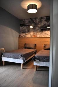 Appartements Gite de France a Bassignac-le-Bas 4 epis - Gite de France 6 personnes 284 : photos des chambres