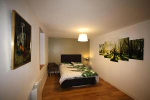 Gîte de France Le grand cluzel 4 épis - Gîte de France 8 personnes MAE-9554