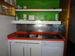 Résidence Pierra Menta - Appartement 2 pièces 6 personnes proche des pistes et des commerces dans le village du Charvet à Arc 1800 MAE-1709