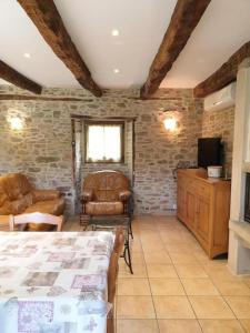 Gîte de France Gîte de lachaud 3 épis - Gîte de France 4 personnes MAE-9774