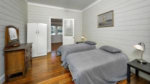 Bermagui Bay Beach House 1, Best Beachside Location in Bermagui