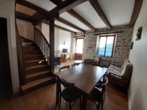 Gîte de France à Lamazière-Haute 2 épis - Gîte de France 5 personnes MAE-9934