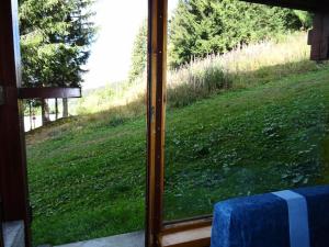 Résidence Lauzieres - Studio 5 personnes skis aux pieds et proche des commerces dans le village du Charvet à Arc 1800 MAE-1762