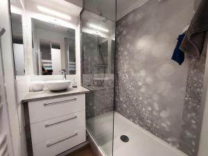 Appartements Residence Grande Ourse - Dans l'hyper centre de Vallandry, a 50m des remontees mecaniques MAE-1774 : photos des chambres