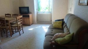Gîte de France Le gîte des 3 2 épis - Gîte de France 4 personnes MAE-0004