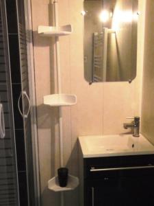 Appartements Residence Les Erables - Maxi studio pour 6 pers. Les ERABLES a Orcieres Merlette - Alpes du Sud MAE-7374 : photos des chambres