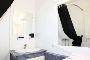 Résidence Les Gradins - 32 LES GRADINS lES ORRES 1650 MAE-0744