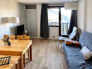 Résidence Le Cairn - Studio 4 personnes en cœur de station MAE-0824