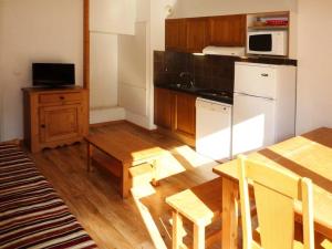 Les Chalets De Bois Mean - Grand appartement 3 pièces pour 8 personnes Les Orres 1800 MAE-0914