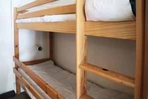 Résidence Les Carlines - Studio équipé pour 4 personnes vue pistes MAE-0214