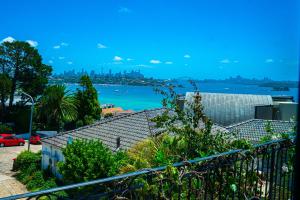Luxury Harbour View Home