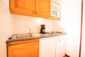 Appartements Residence Le Cheval Blanc - 2 Pieces pour 6 Personnes 193074 : photos des chambres
