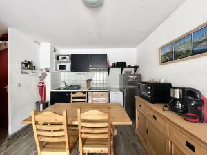 Residence Sun Vallee - Appartements pour 6 Personnes 034 : photos des chambres