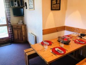 Résidence Lauzes - Les Lauzes 4 - 2 pièces au pied des pistes, classé 3 étoiles MAE-5324