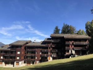 Résidence Cheval Noir - Le Cheval Noir 9 - 2 pièces joliment rénové avec terrasse MAE-5584