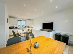 Ruhig & gut angebunden. 8 Betten, 4 Stellplätze - Siek