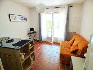 Appartements Grande terrasse, piscines, tennis, crique, plage... : photos des chambres