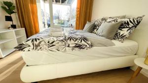 House FLOW, 3 room, free 2 parking