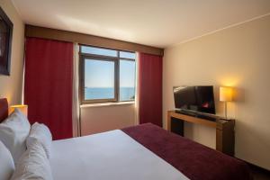Junior Suite with Sea View room in Vila Gale Cascais