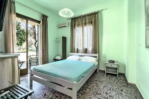 Old Boat double studio 1