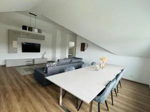 Wunderschöne moderne Wohnung mit 2 Schlafzimmern - Oberndorf