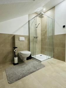 Wunderschöne moderne Wohnung mit 2 Schlafzimmern