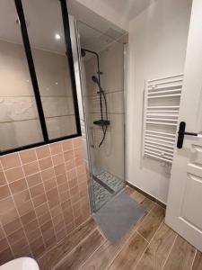 Welcome Home à 5 Min de Paris en RER