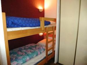 Appartements Residence Marmottes - Studio cabine avec place de parking couvert prive MAE-8274 : photos des chambres