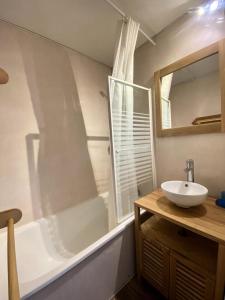 Résidence Vanoise - Val Thorens location: Appartement en plein centre avec superbe vue au sud MAE-3284