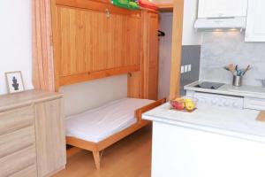 Appartements Residence Ayre - Studio pour 3 Personnes 454 : photos des chambres