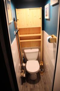 Résidence La Croix Du Sud - Studio cabine 4 personnes 2 exposé est MAE-9044