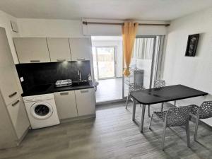 Résidence Les Nefs Des Sables - STUDIO 4 PERSONNES 4 couchages PORT LEUCATE. Réf: 2NEF_7K4 MAE-5224