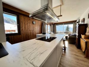 Résidence Les Alpages - Appartement avec une vue exceptionnelle, proche des pistes et piscine en été MAE-2434