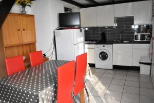 Résidence Equateur - APPT T2 CAB OU MEZZ 5 couchages PORT LEUCATE. Réf: 2MS3_32 MAE-7124