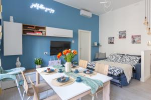 OurJoy Condo, free parking, AC, strong WiFi - M Gioia47, Central Station, Porta Nuova, Milan