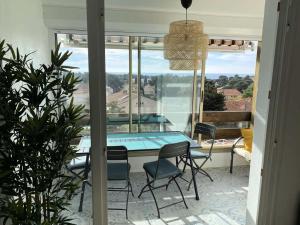 Résidence Porquerolles - Joli T1 à Bandol avec vue petite vue mer MAE-8734