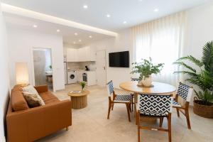 Angeles Beach I by ELE Apartments