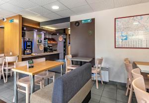 Hotels B&B HOTEL Quimper Nord Douarnenez : photos des chambres