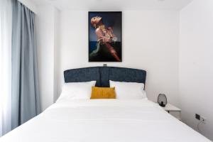 Inikas Living Luxurious 1 Bedroom (2)