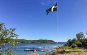 Three-Bedroom Holiday Home In Brastad